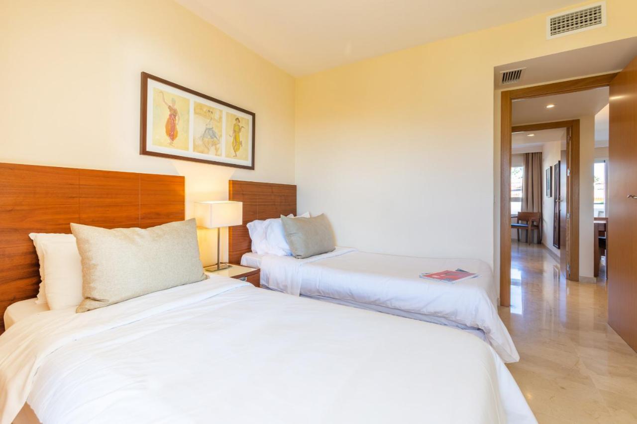 Playa & Beach Apartments Mijas Costa & Fuengirola By Alfresco Stays El Faro Eksteriør bilde